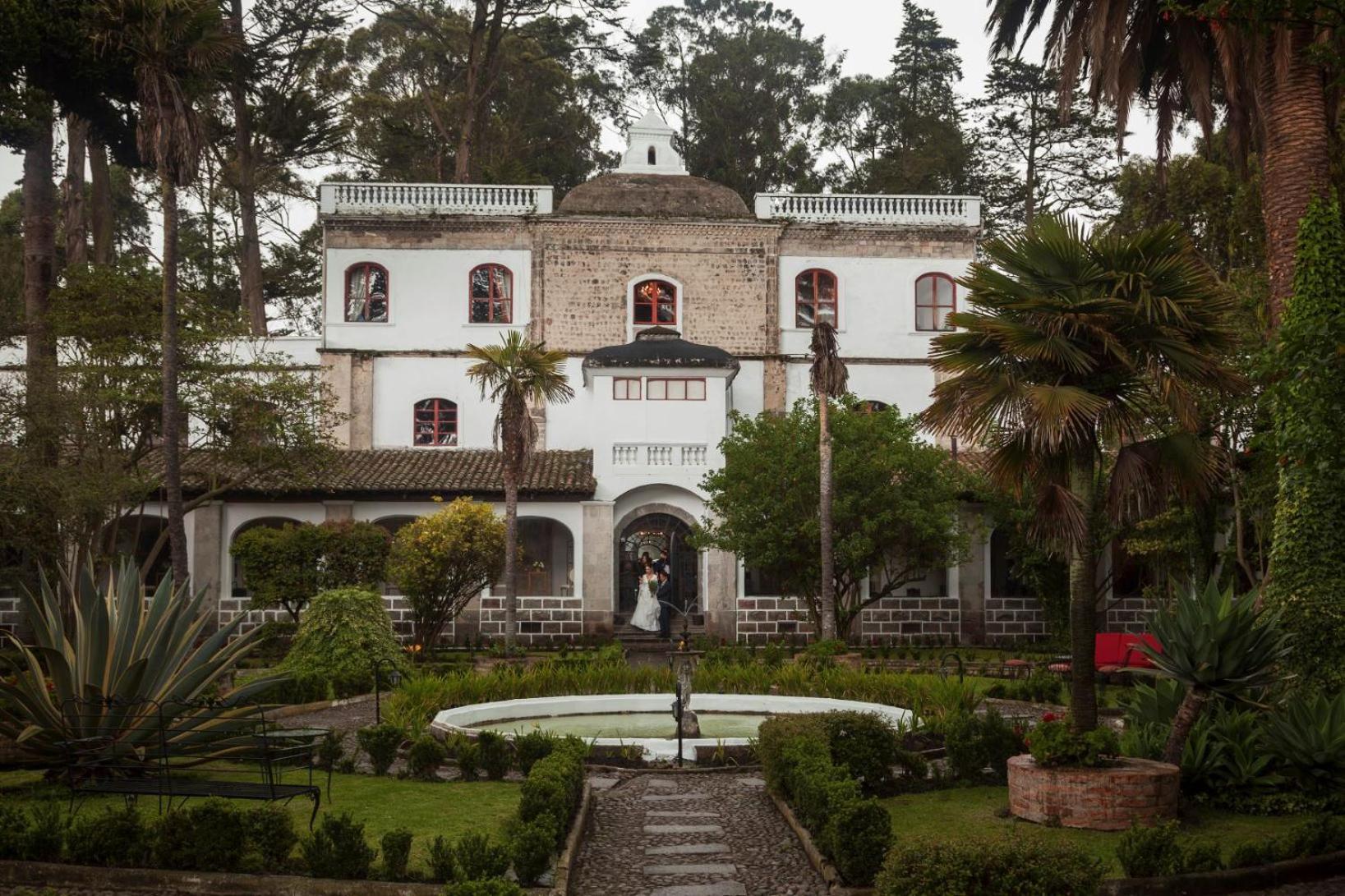 ホテル Hacienda La Cienega ラタクンガ エクステリア 写真